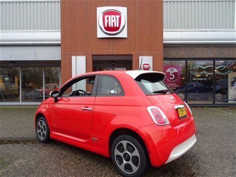 Fiat 500 - E 24KWH Incl BTW() elektrisch INCL 12MND GARANTIE CLIMATE/CRUISE/BLUE&ME/ELEK - 1