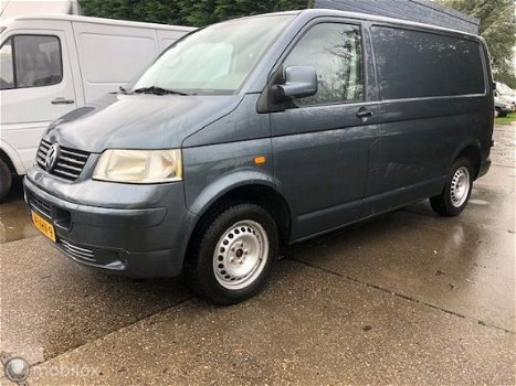 Volkswagen Transporter - - 2.5 TDI 300 Trendline - 1