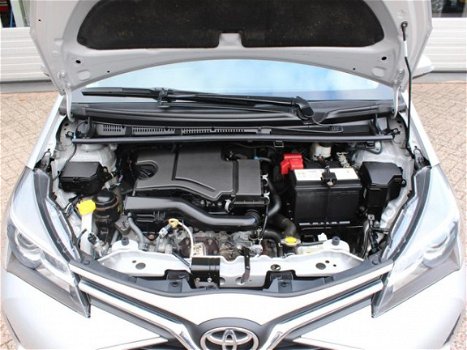 Toyota Yaris - 1.0 VVT-i Aspiration (1e Eigenaar, Airco, Navigatie, Bluetooth, Elektr.Ramen, Centr.V - 1