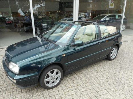 Volkswagen Golf Cabriolet - 1.6 Classic Edition - 1