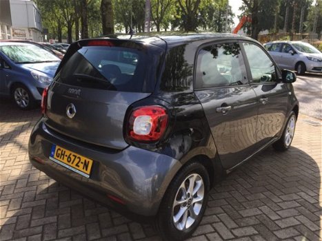 Smart Forfour - 52KW PASSION 5-DRS - 1