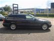 BMW 5-serie Touring - 520i Executive airco/cruis/navi/dak - 1 - Thumbnail