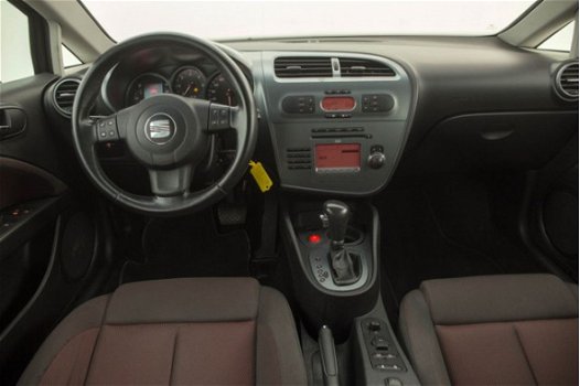 Seat Leon - 2.0 TDI Stylance Automaat - 1