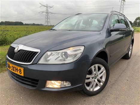 Skoda Octavia Combi - 1.8 TSI 4x4 Ambition / 160 nap - 1