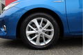 Toyota Auris Touring Sports - 1.8 Hybrid Lease PANORAMADAK/ NAVI/ CRUISE/ BLUETOOTH - 1 - Thumbnail