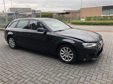 Audi A4 Avant - 2.0 TDI ULTRA BUSINES - 1