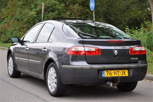 Renault Laguna - 1.8-16V Privilège AIRCO/LEDER/CRUISE/OPEN-DAK NETTE AUTO - 1