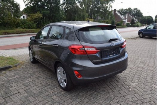 Ford Fiesta - 1.1 Trend 5drs 86pk | Cruise Control | Parkeersensoren | Rijklaar - 1