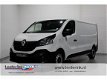 Renault Trafic - 1.6 DCi 120 pk L2H1 Airco, Camera, Bluetooth, Laadruimte Pakket, PDC v.a. 199, - p/ - 1 - Thumbnail