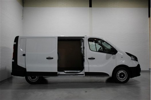 Renault Trafic - 1.6 DCi 120 pk L2H1 Airco, Camera, Bluetooth, Laadruimte Pakket, PDC v.a. 199, - p/ - 1