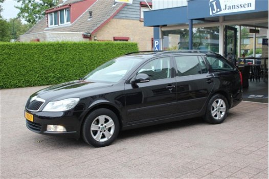 Skoda Octavia Combi - 1.2 TSI Ambition Business Line Navi Clima Thaak Cruise Pdc - 1