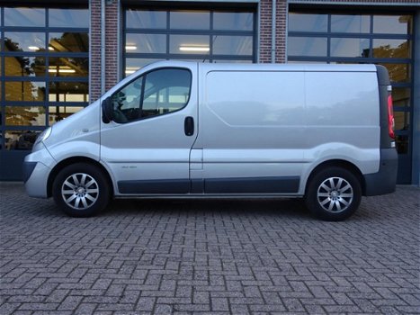 Renault Trafic - 2.5 dCi T27 L1H1 - 1