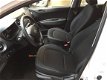 Hyundai i10 - 1.0i Comfort / 5 drs/ AIRCO - 1 - Thumbnail