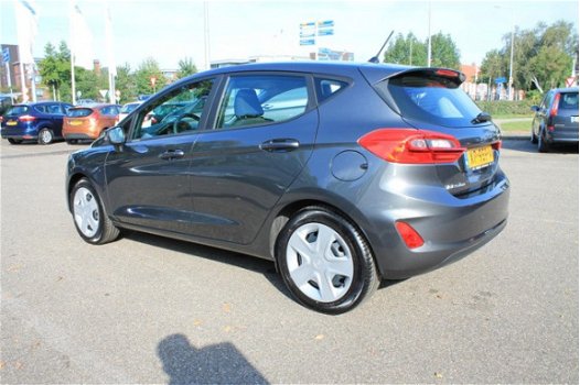 Ford Fiesta - 1.1 85pk NAVI/CRUISE/PARKSENS - 1