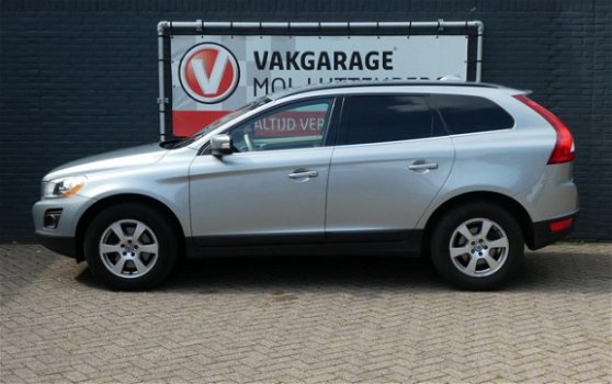 Volvo XC60 - D5 AUT6 Summum - 1