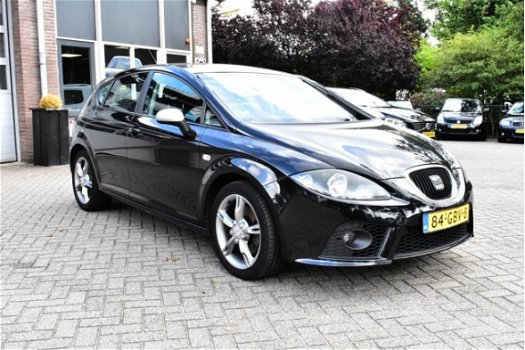 Seat Leon - 2.0 TDI FR - 1