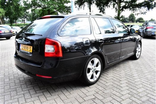 Skoda Octavia Combi - 1.2 TSI Elegance - 1