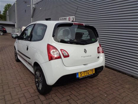 Renault Twingo - 1.2 16v 75pk Série Limitée Parisienne RUSINK OUTLETPRIJS - 1