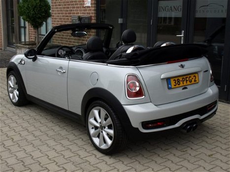 Mini Mini Cabrio - 1.6 Cooper S Chili NAVI/LEDER LOUNGE/XENON NIEUWSTAAT - 1