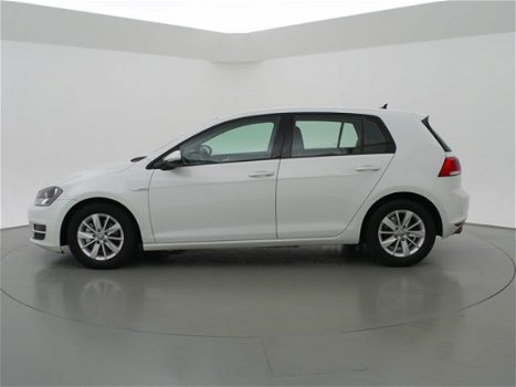 Volkswagen Golf - 1.6 TDI 5-DEURS COMFORTLINE + NAVIGATIE - 1