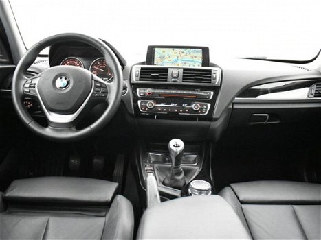 BMW 1-serie - 116D EDE SPORT + LEDER / SPORTSTOELEN / NAVI PRO / HARMAN/KARDON - 1