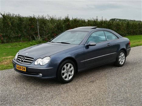 Mercedes-Benz CLK-klasse Coupé - 200 K. Automaat Elegance Schuifdak | Leder | Cruisecontrol - 1