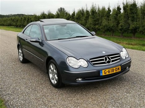 Mercedes-Benz CLK-klasse Coupé - 200 K. Automaat Elegance Schuifdak | Leder | Cruisecontrol - 1