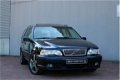 Volvo V70 - 2.3 R AWD AUTOMAAT YOUNGTIMER BTW AUTO - 1 - Thumbnail