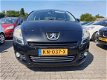 Peugeot 5008 - 1.6 e-HDi Blue Lease Executive 7-pers. AUT. *NAVI+CRUISE+ECC+2XPDC - 1 - Thumbnail