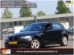 BMW 1-serie - 118i Business Line Met Motor schade - 1 - Thumbnail