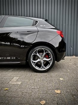 Alfa Romeo Giulietta - 1.7 TBi Quadrifoglio Verde 235PK - 1