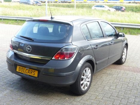 Opel Astra - 1.6 Temptation , AUTOMAAT, Clima, Cruis, NAVI, LMV, Elektr. pak., Inruil Mog - 1