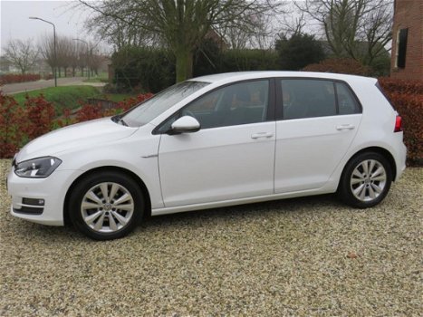 Volkswagen Golf - 1.0 TSI Comfortline -Dealer onderhouden -85dzd km - 1