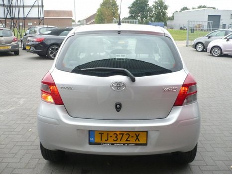 Toyota Yaris - 1.0 VVTi Cool , Airco, 5 Deurs, Nette Auto - 1