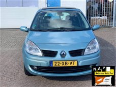 Renault Scénic - Grand 2.0 16V Business Line