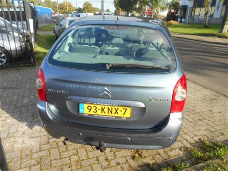 Citroën Xsara Picasso - 1.6i-16V Image Lage KM Nette auto - 1