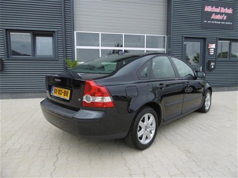 Volvo S40 - 1.8 Edition I Airco Clima Cruise Control Navigatie - 1