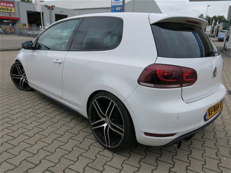 Volkswagen Golf - 2.0 GTI F1 DSG- Nieuwe APK - getuned - 1