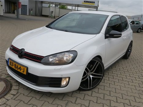 Volkswagen Golf - 2.0 GTI F1 DSG- Nieuwe APK - getuned - 1