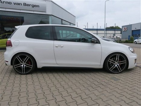 Volkswagen Golf - 2.0 GTI F1 DSG- Nieuwe APK - getuned - 1