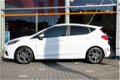 Ford Fiesta - ST-LINE 1.0 100PK | SPOILER | LIGHT UPGRADE | PRIVACY GLASS | NAVIGATIE - 1 - Thumbnail