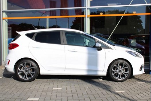 Ford Fiesta - ST-LINE 1.0 100PK | SPOILER | LIGHT UPGRADE | PRIVACY GLASS | NAVIGATIE - 1