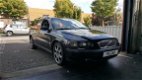Volvo V70 - 2.4 D5 Black Sapphire Edition II 7 persoons, youngtimer - 1 - Thumbnail