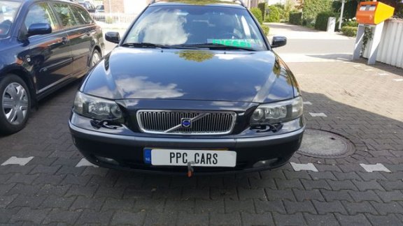 Volvo V70 - 2.4 D5 Black Sapphire Edition II 7 persoons, youngtimer - 1