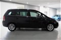 Opel Zafira - 2.2 Executive 7 P, Cima, Cr control, NAVI, Panoramadak, Nette Staat - 1 - Thumbnail