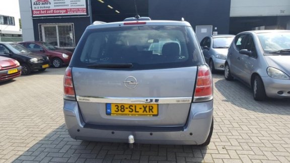 Opel Zafira - 1.9 CDTi Executive - Automaat - APK TOT : 27-06-2020 - 1