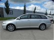 Toyota Avensis Wagon - 2.0 D-4D Luna Business / navi / climate control / cruise control / trekhaak - 1 - Thumbnail