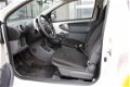 Toyota Aygo - 1.0-12V Zuinig Apk 09-2020 - 1 - Thumbnail