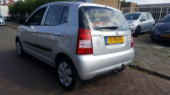 Kia Picanto - 1.1 LXE ..met een nieuwe apk leveren - 1