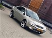 Ford Mondeo - 2.0-16V Ghia Executive / Automaat / Airco / Nap / Nieuwe Apk - 1 - Thumbnail